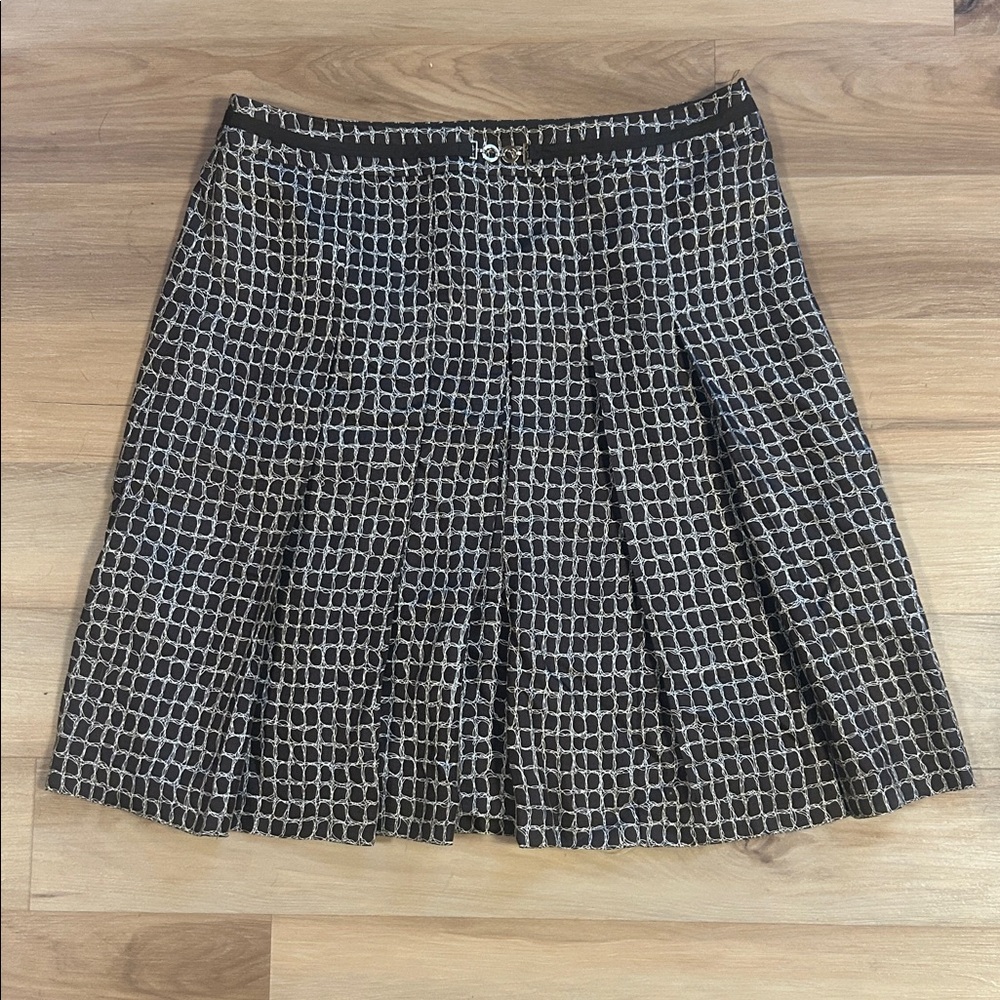 Ann Taylor Black and White A-line Mini Skirt